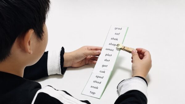 なぜ日の出町の英語教室Spark!は子どもの「読む力」を大切にしているの?